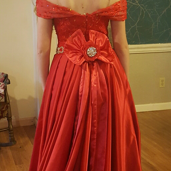 Pageant prom dress - Picture 3 of 8